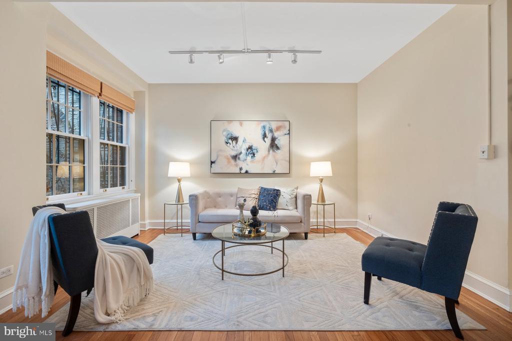 3041 SEDGWICK STREET NW 102D