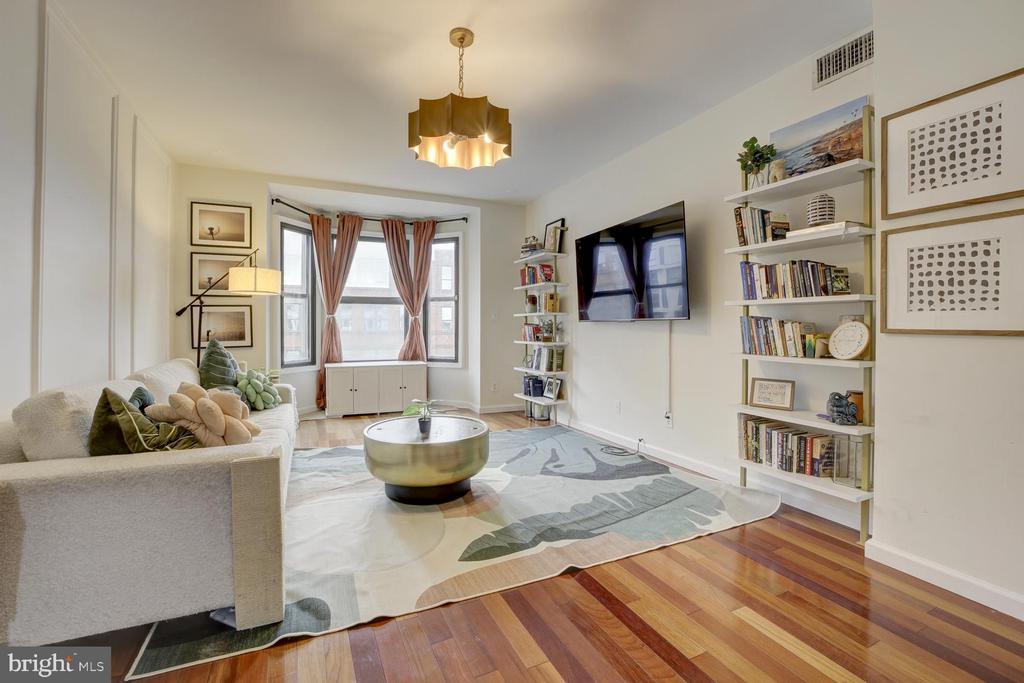 1669 COLUMBIA ROAD NW 304
