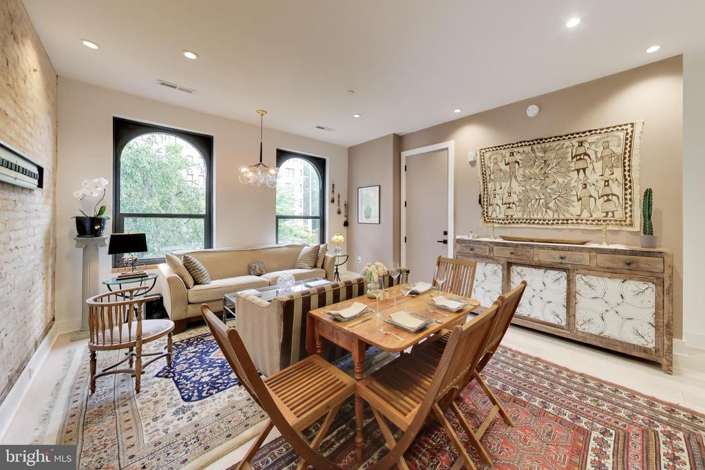 2030 16TH STREET NW Unit: 2