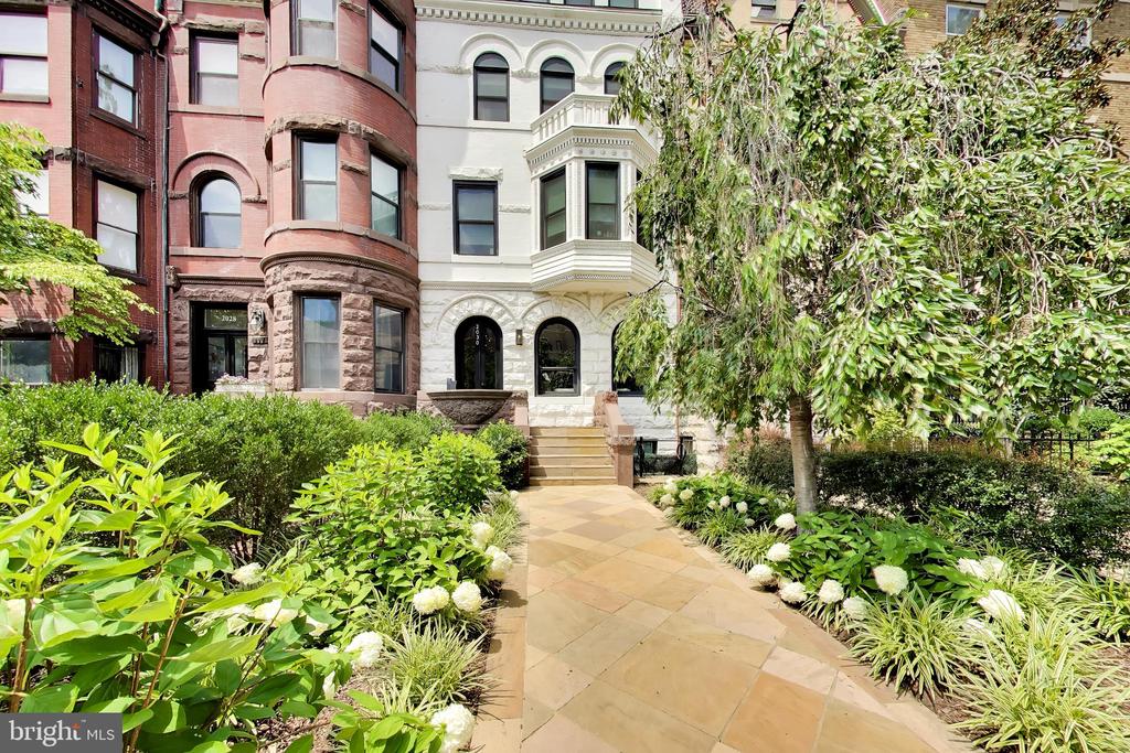 2030 16TH STREET NW Unit: 2