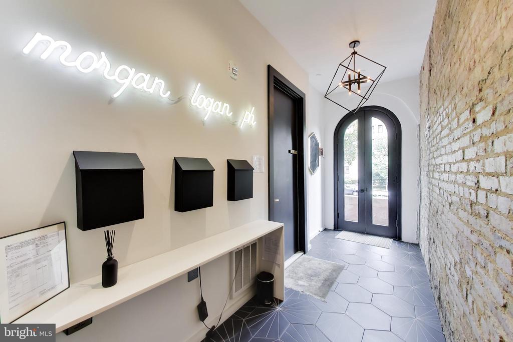 2030 16TH STREET NW Unit: 2