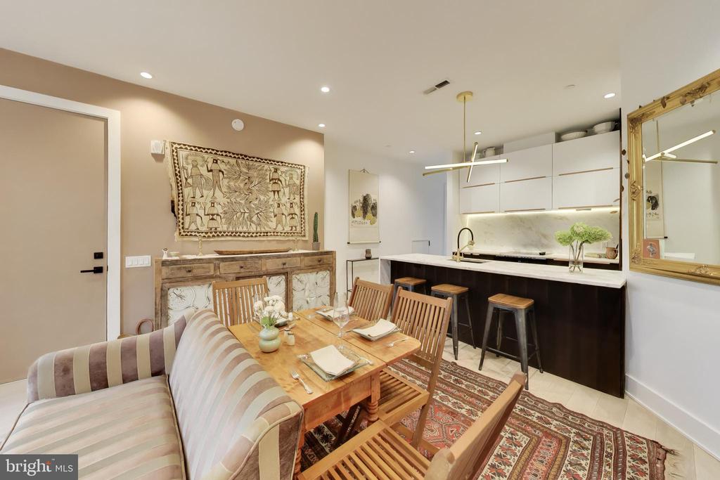 2030 16TH STREET NW Unit: 2