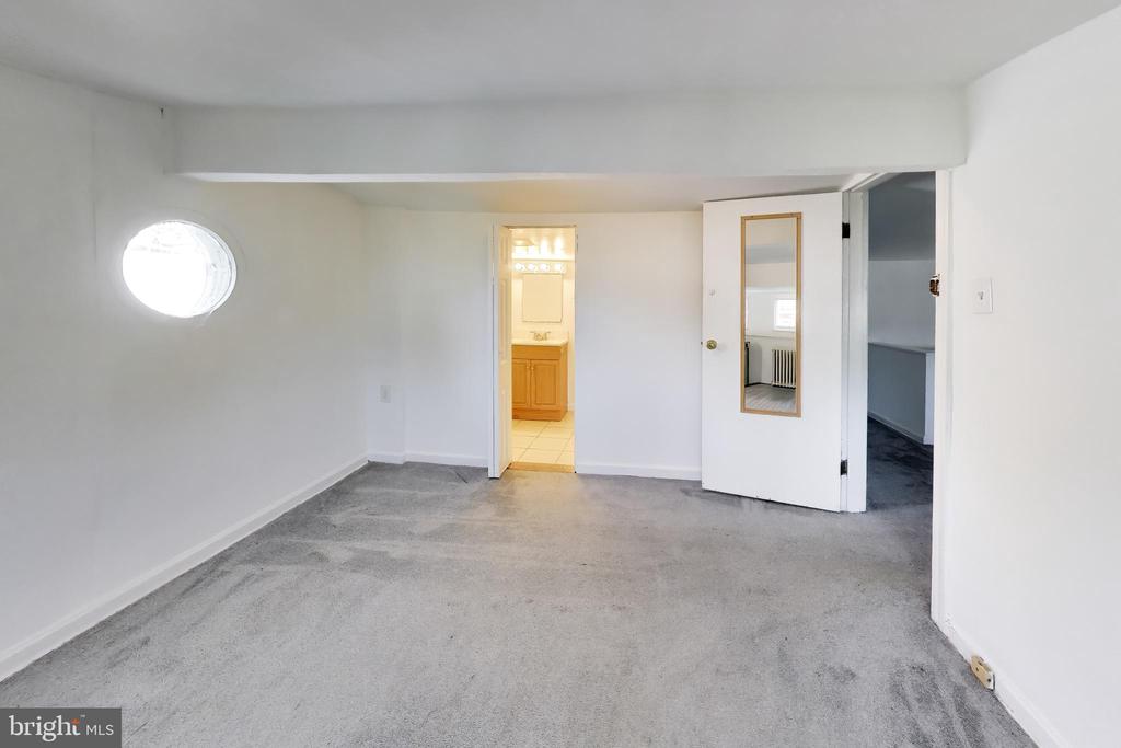518 QUINCY STREET NW