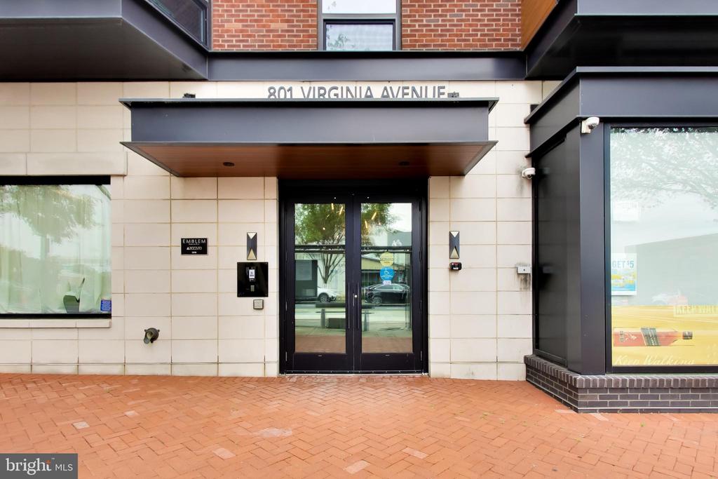 801 VIRGINIA AVENUE SE Unit: 203