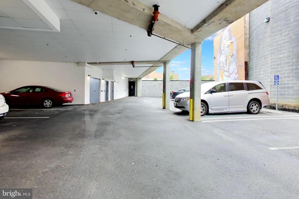 801 VIRGINIA AVENUE SE Unit: 203