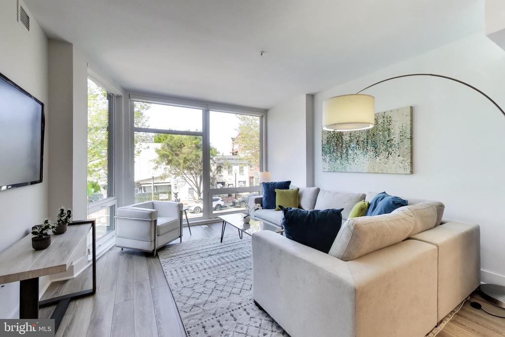801 VIRGINIA AVENUE SE Unit: 203