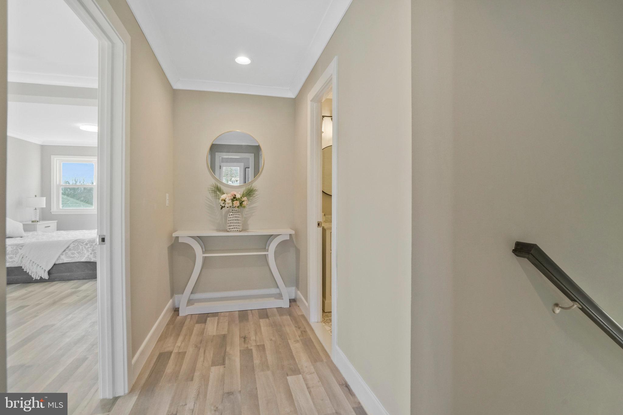 5215 LANSING DRIVE