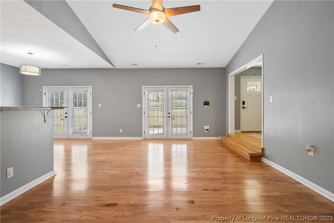 1101 Vesper Lane