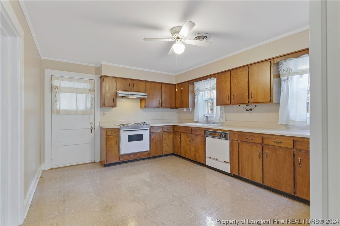 332 Napier Road NE