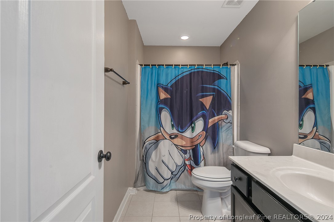 2809 Deepwater Court