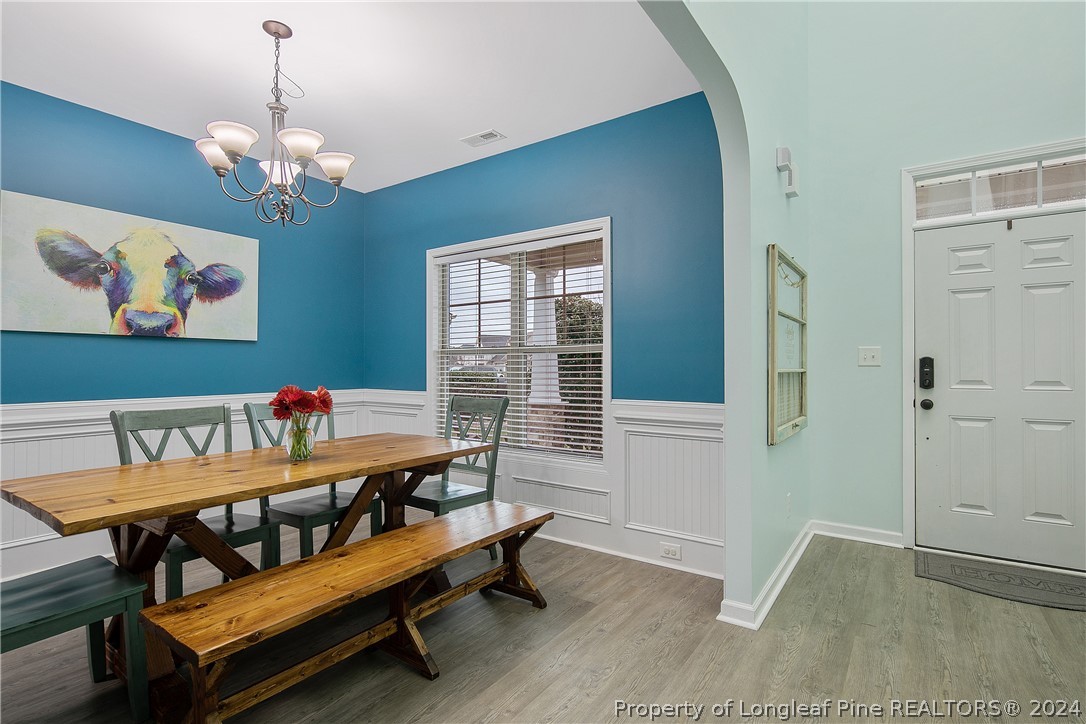 2809 Deepwater Court