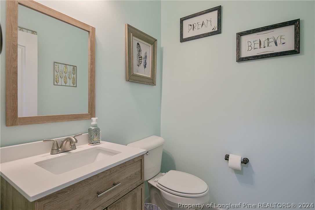 2809 Deepwater Court