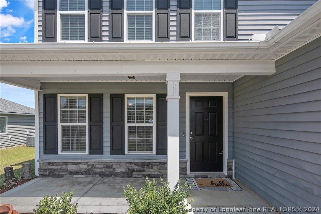 838 Screech Owl Drive NE