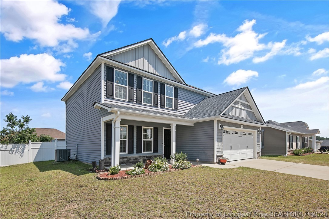 838 Screech Owl Drive NE