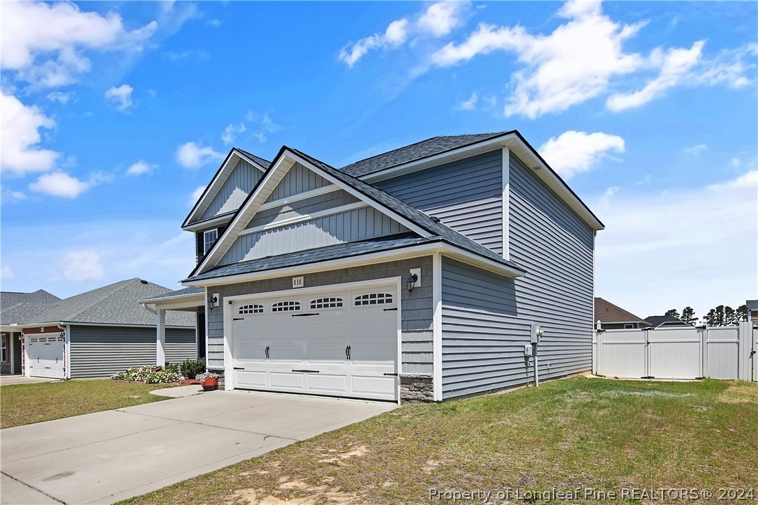 838 Screech Owl Drive NE