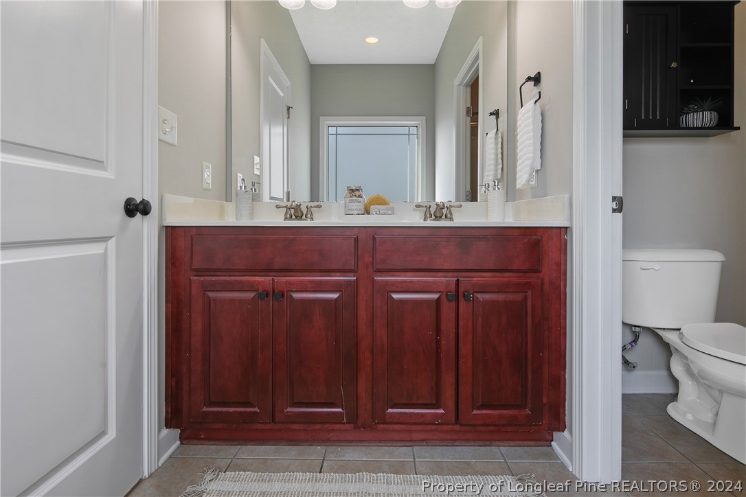 5633 Prestonfield Lane
