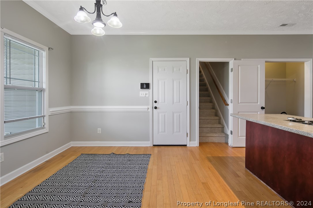 5633 Prestonfield Lane