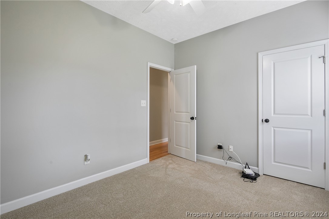 5633 Prestonfield Lane