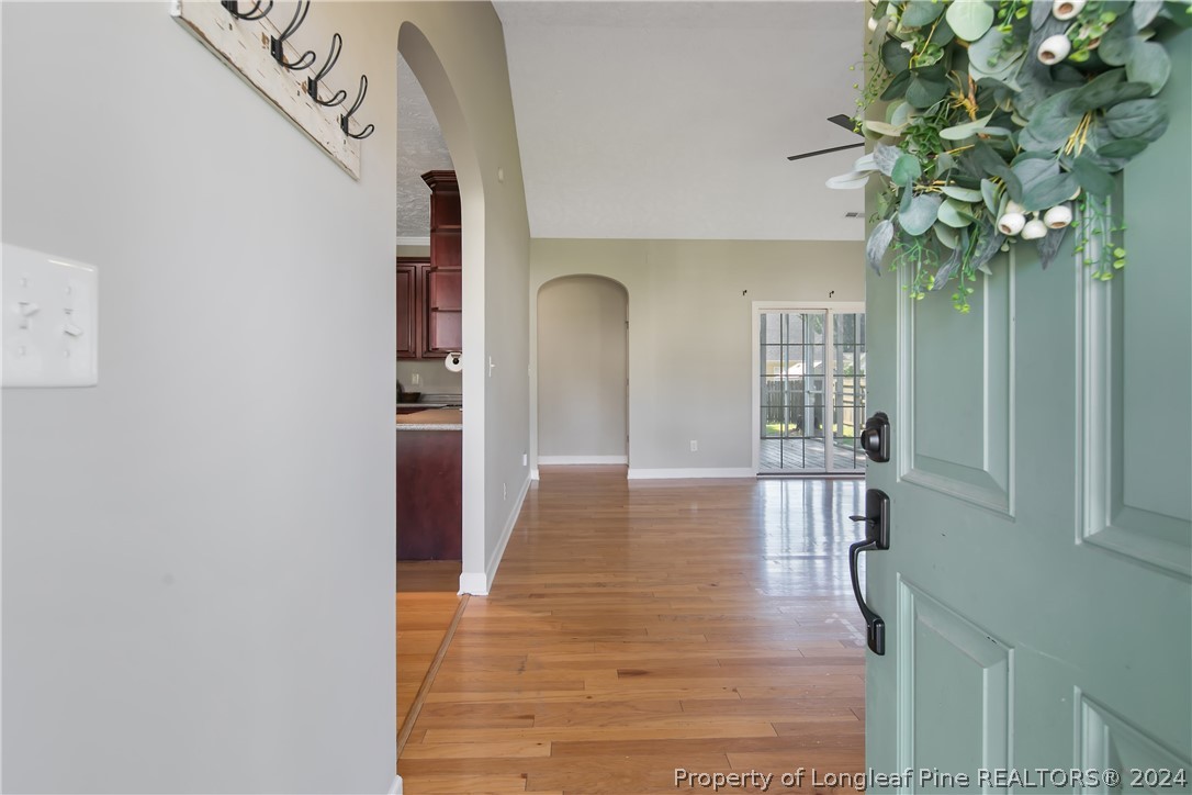 5633 Prestonfield Lane