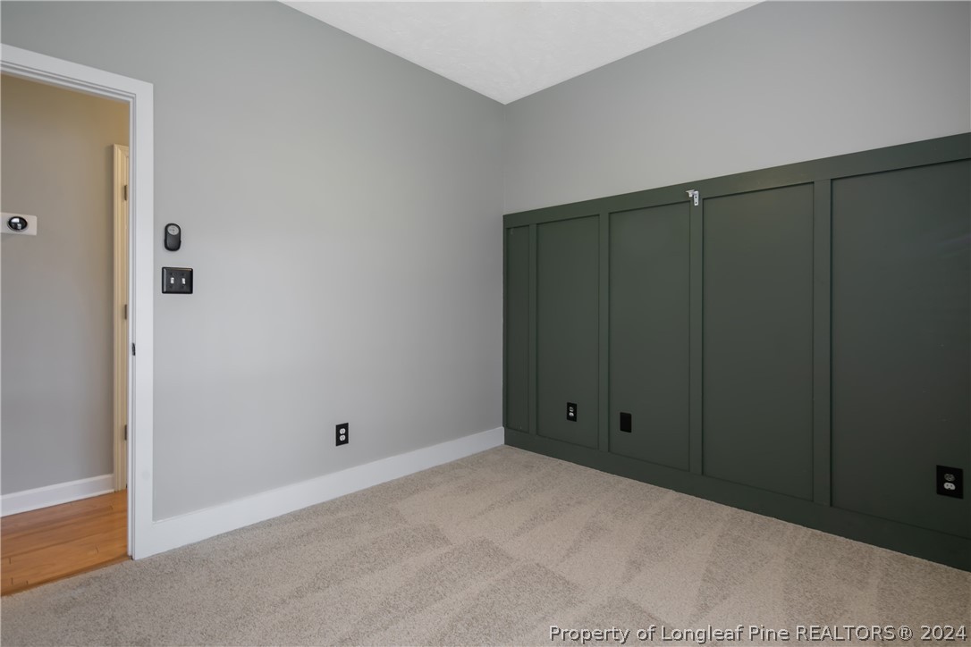 5633 Prestonfield Lane