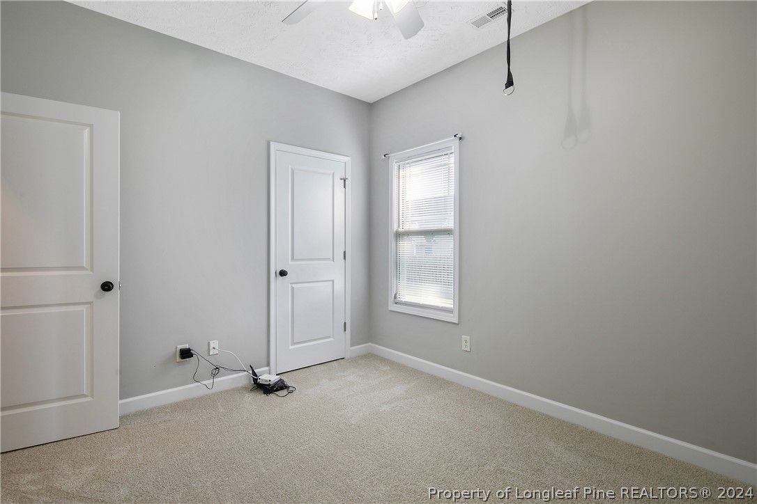 5633 Prestonfield Lane