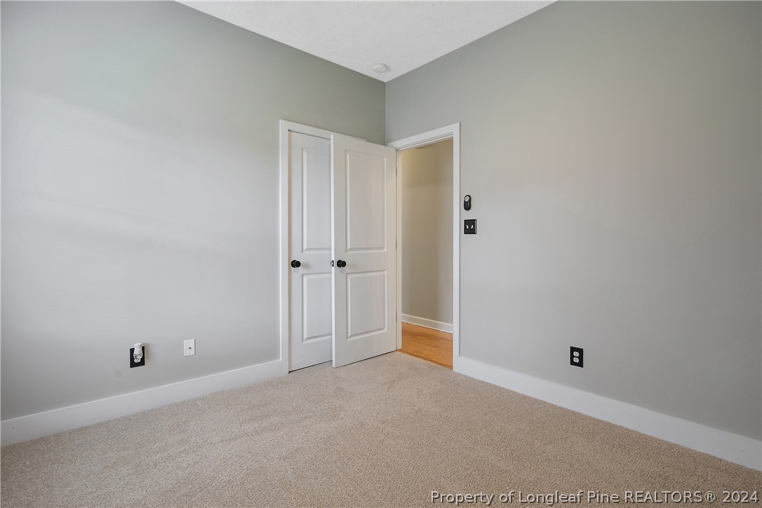 5633 Prestonfield Lane