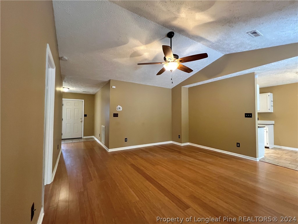 2907 Chillingworth Drive