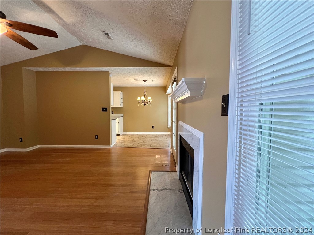 2907 Chillingworth Drive