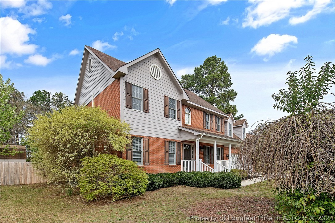 6113 Castlebrooke Lane