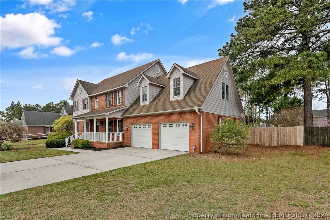 6113 Castlebrooke Lane