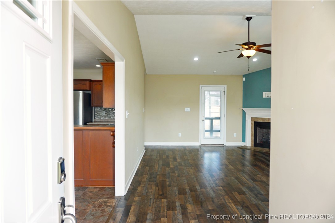 2221 Cliff Swallow Drive