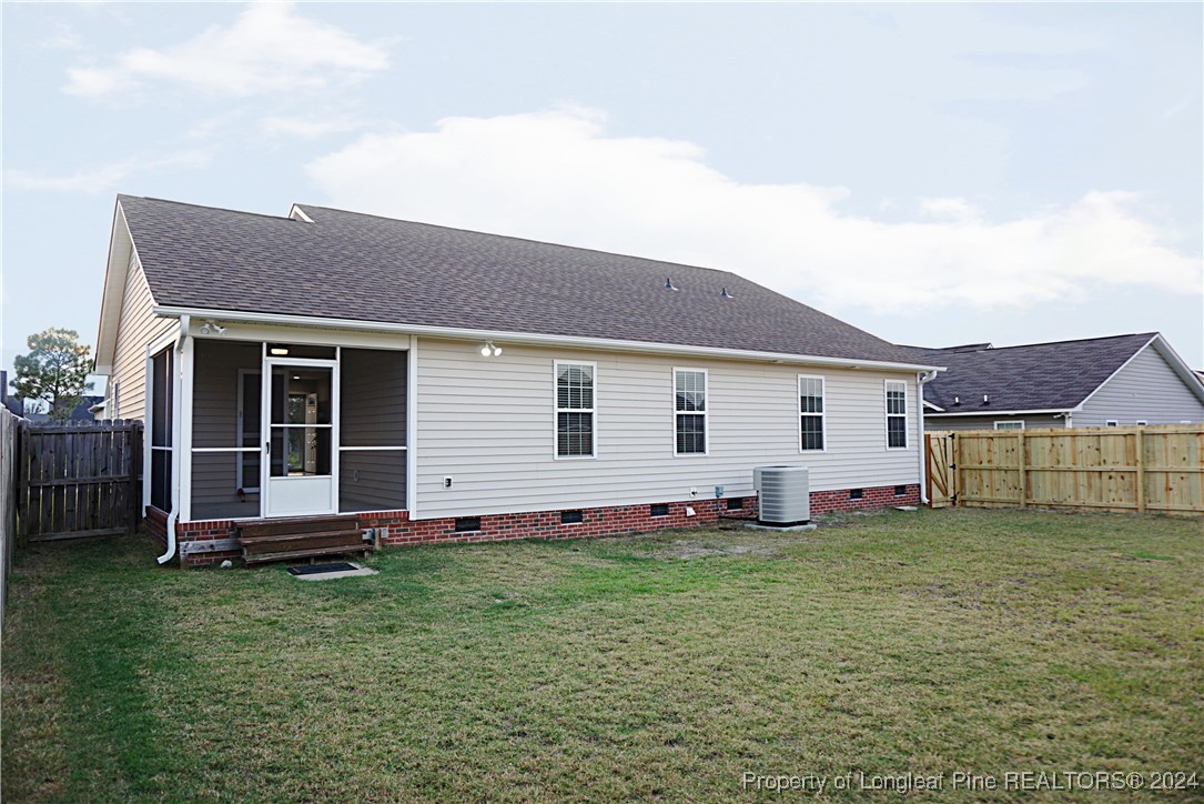 2221 Cliff Swallow Drive