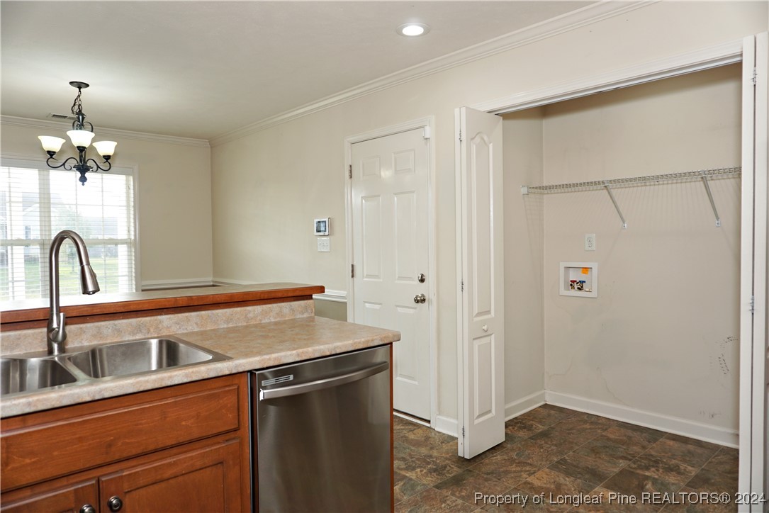 2221 Cliff Swallow Drive