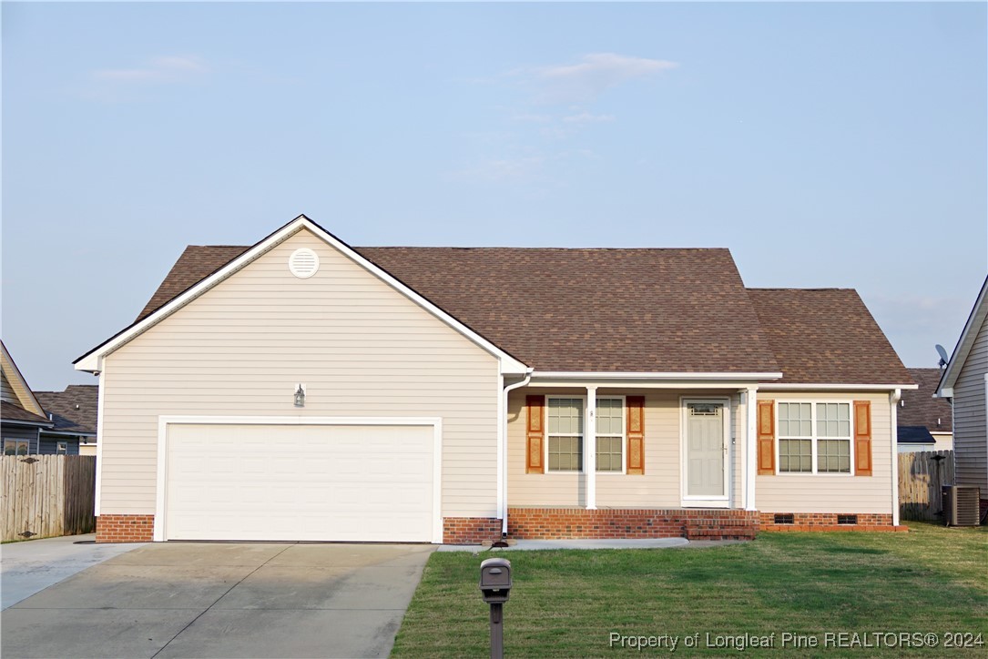 2221 Cliff Swallow Drive