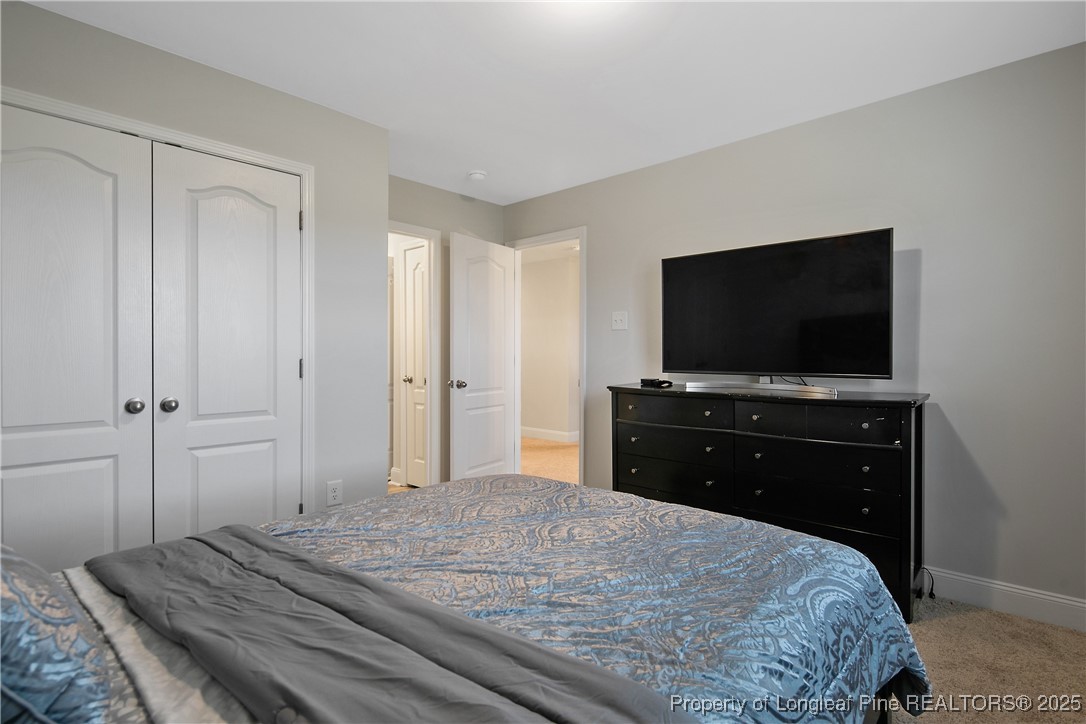 6922 Running Fox Road