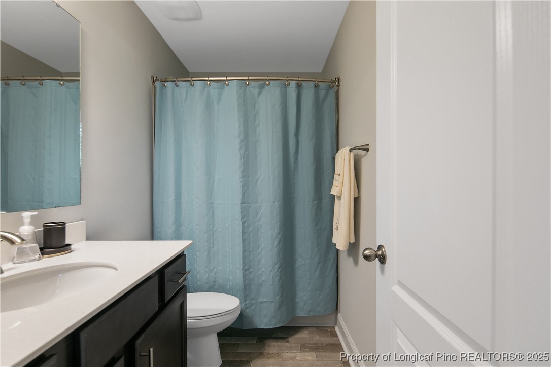 6922 Running Fox Road