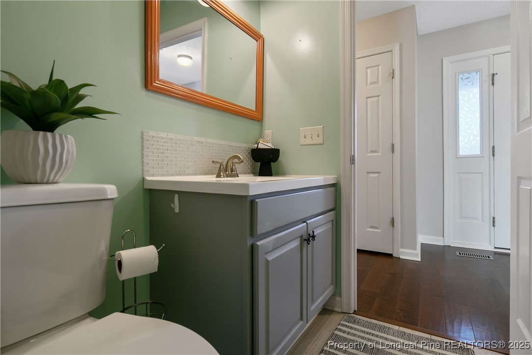 5709 Prospector Court