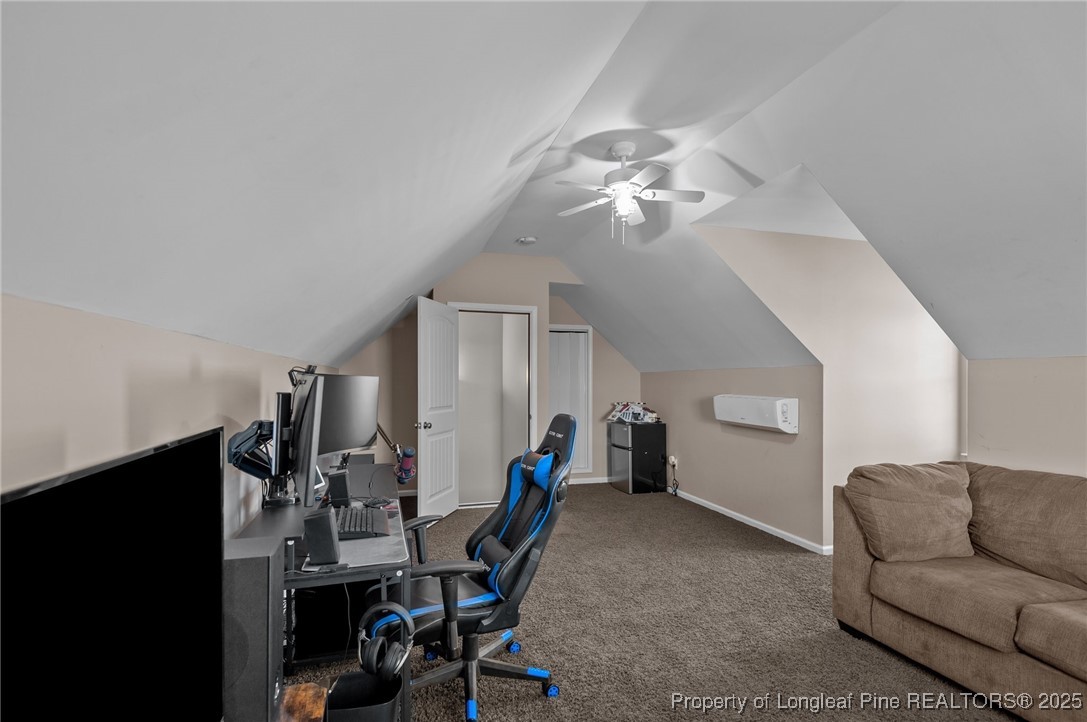 207 King James Way