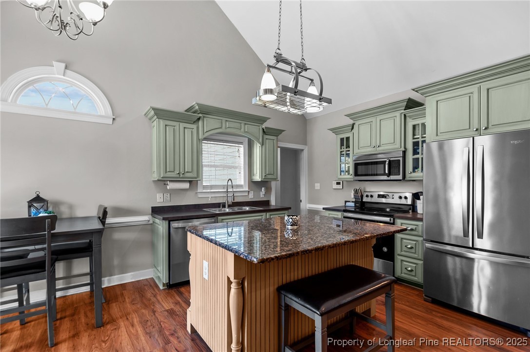207 King James Way