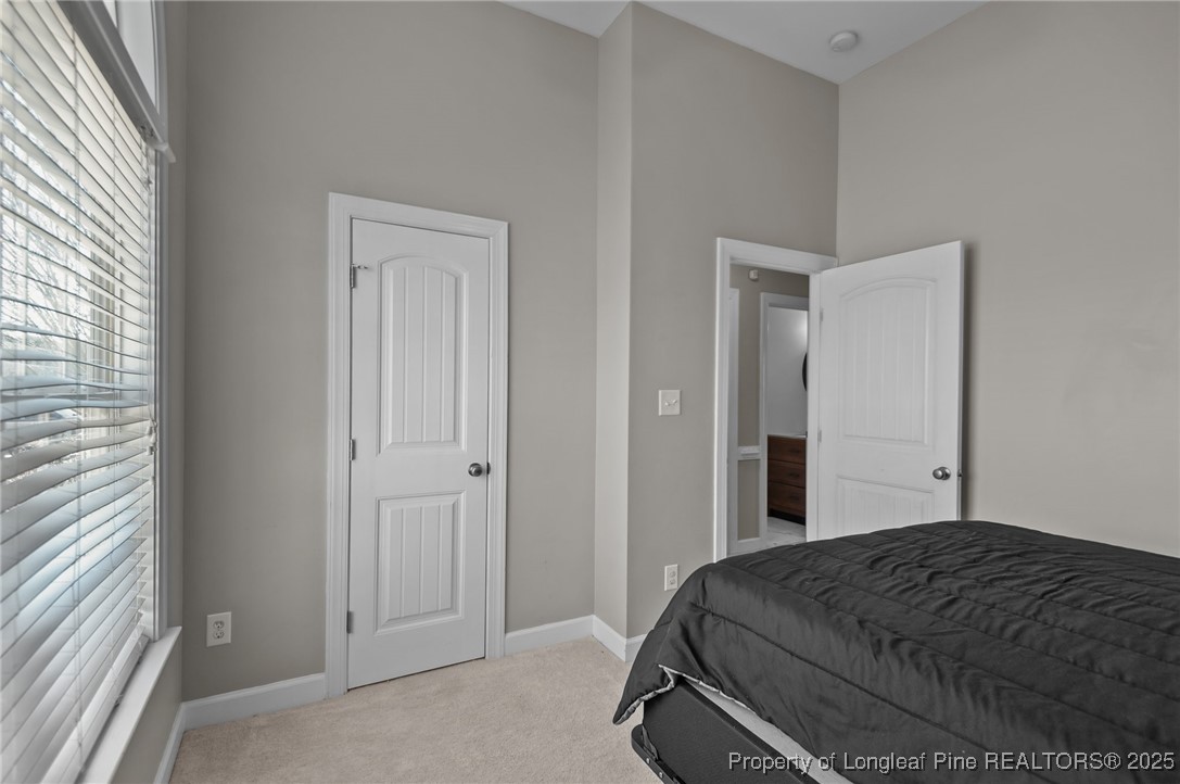 207 King James Way