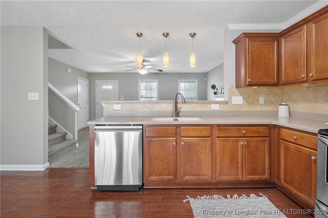 3555 S Peak Drive