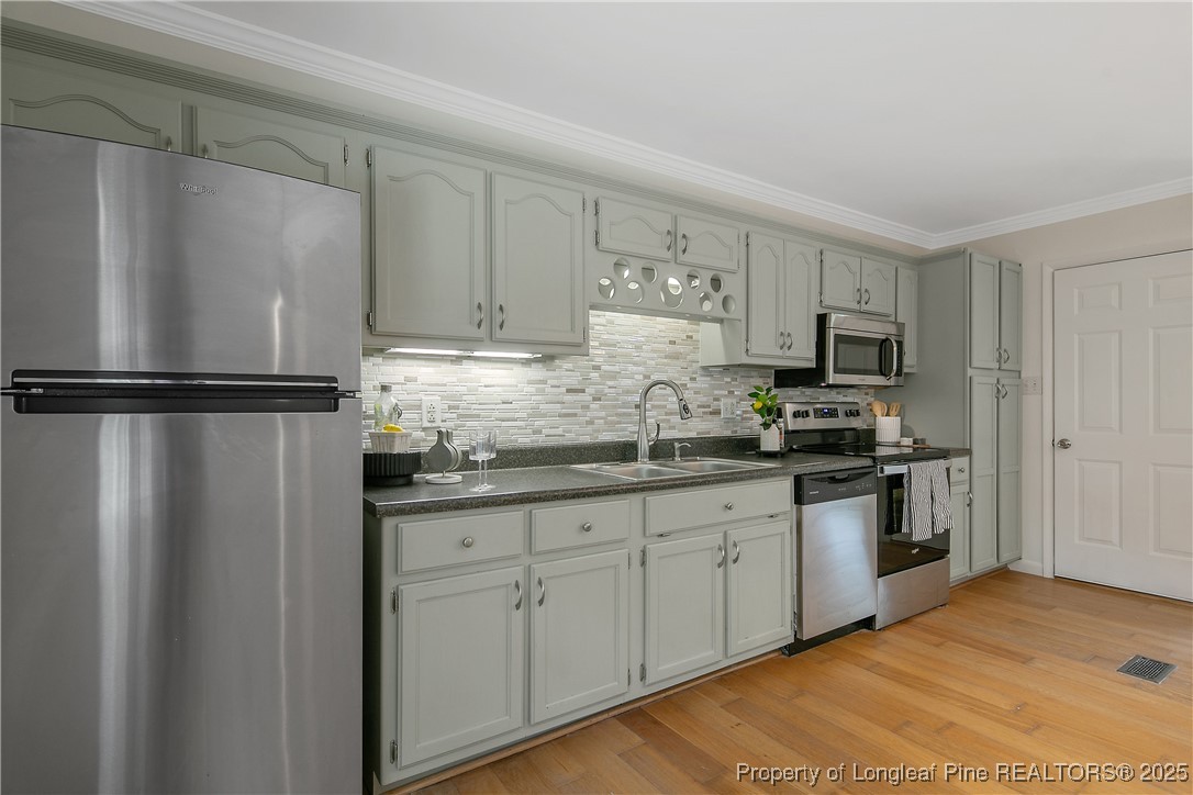 1137 Andrews Road