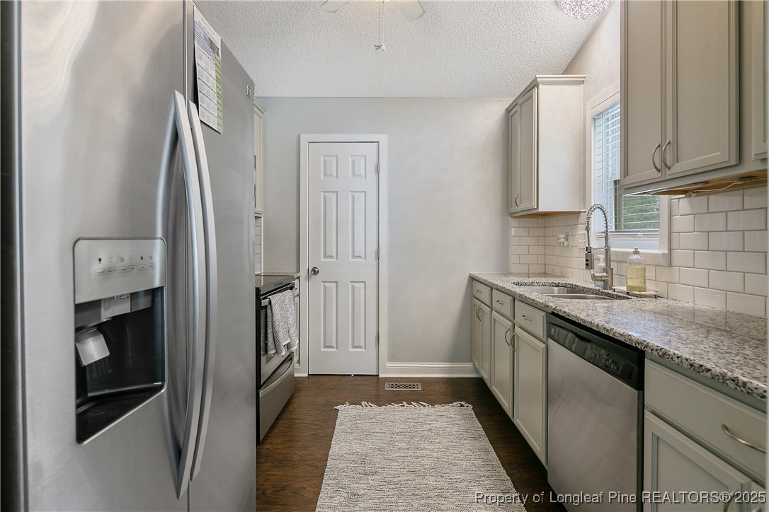 318 Bitterroot Court