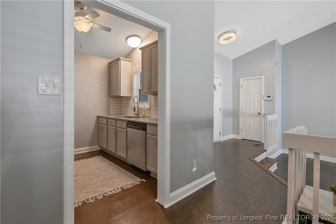 318 Bitterroot Court