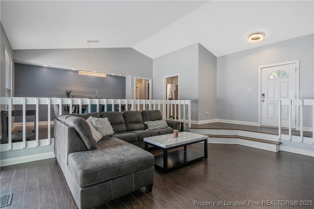 318 Bitterroot Court
