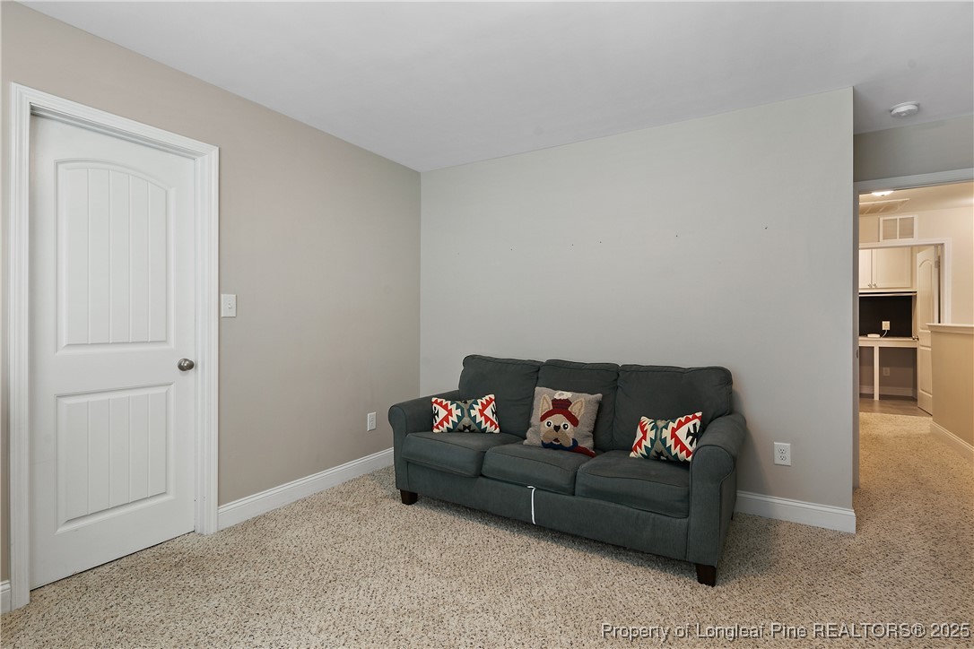 5213 Whiskery Lane