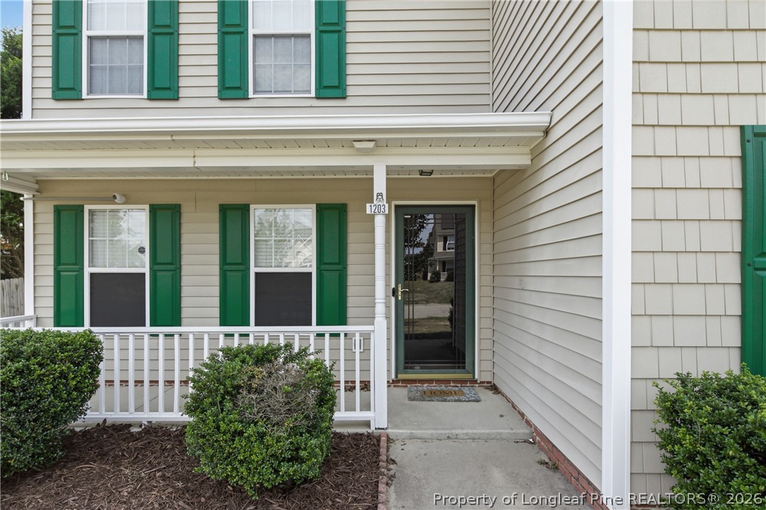 1203 Grackle Drive