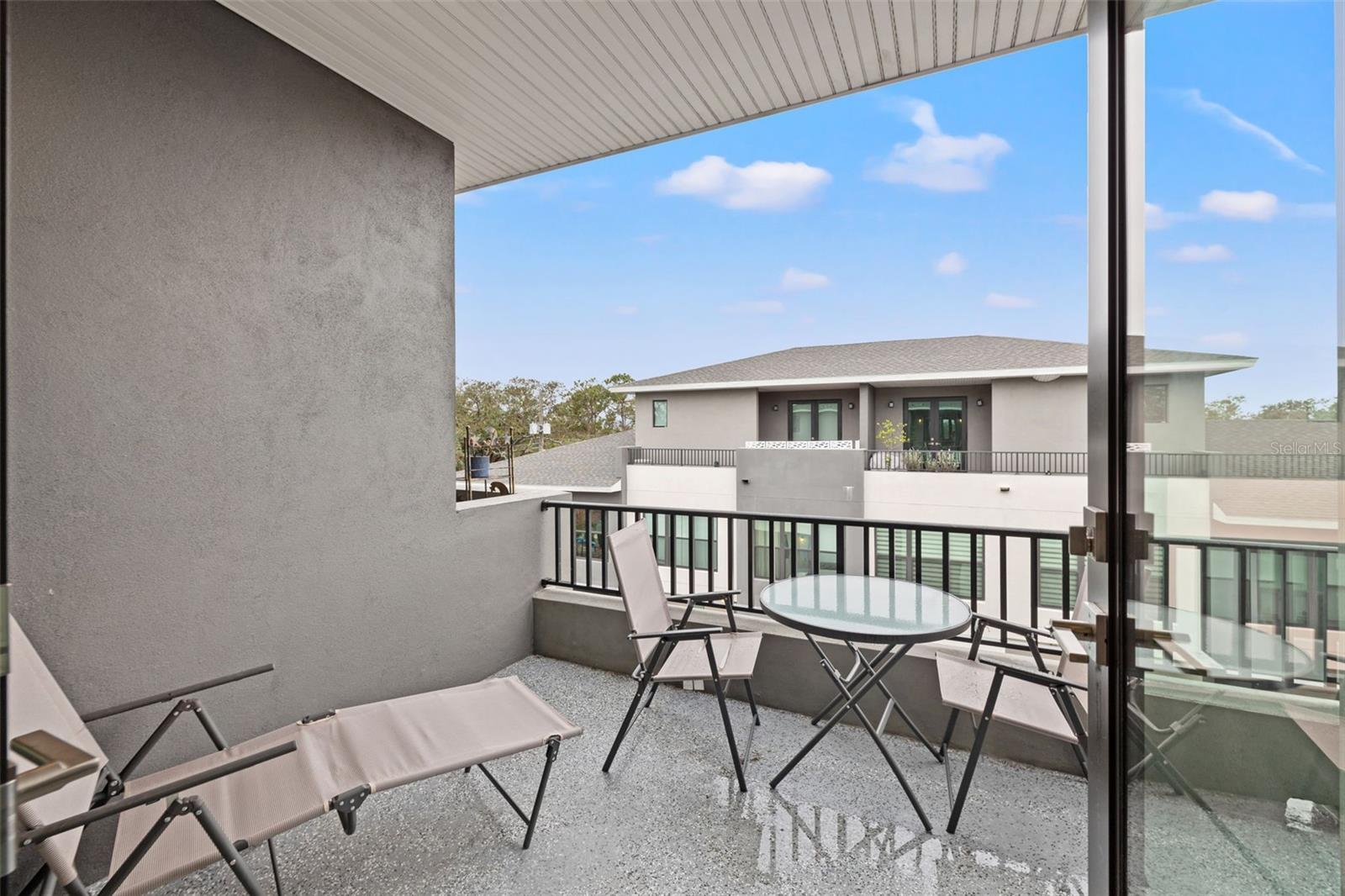 8709 PALM RANCHES PL