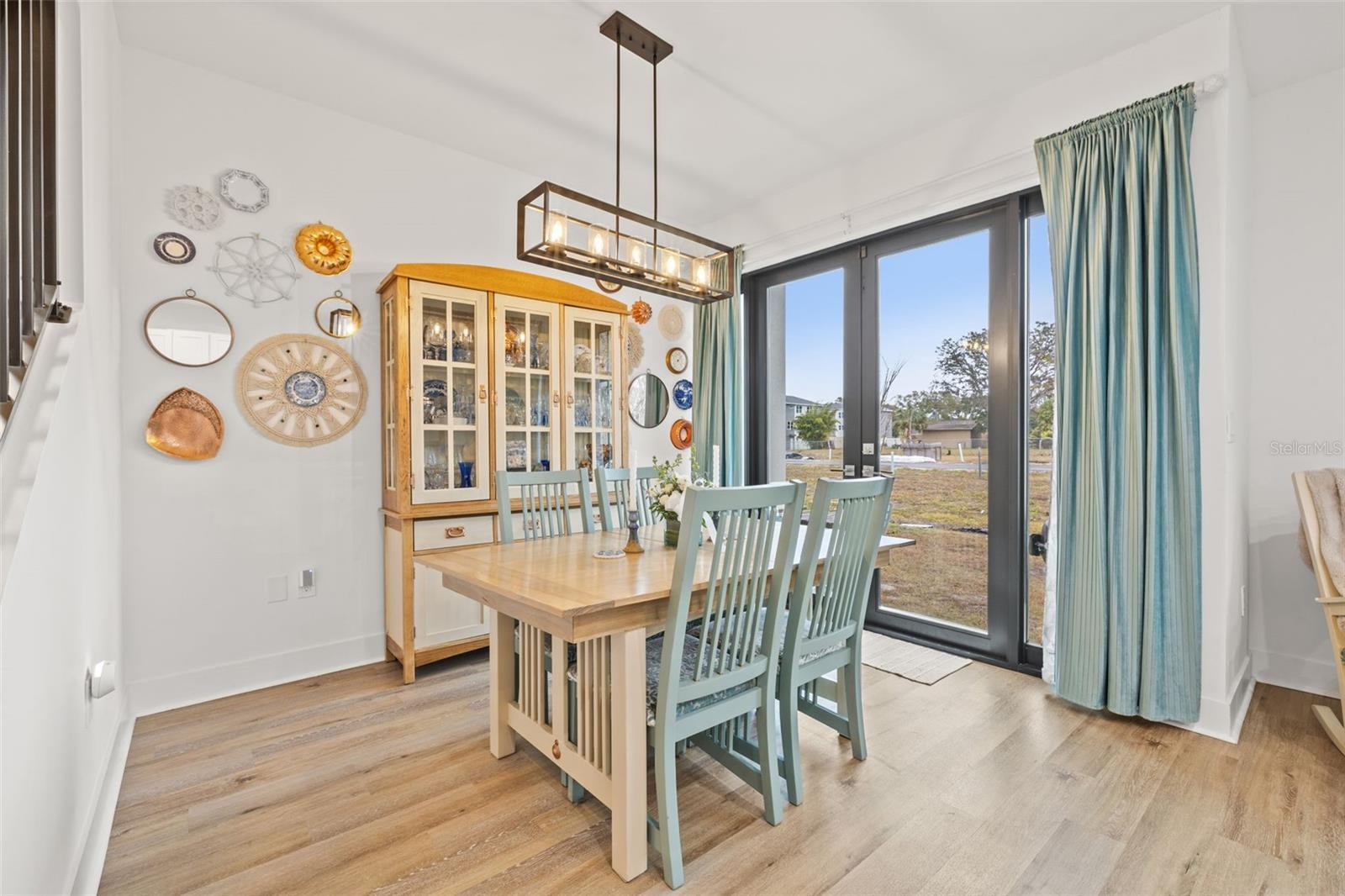 8709 PALM RANCHES PL