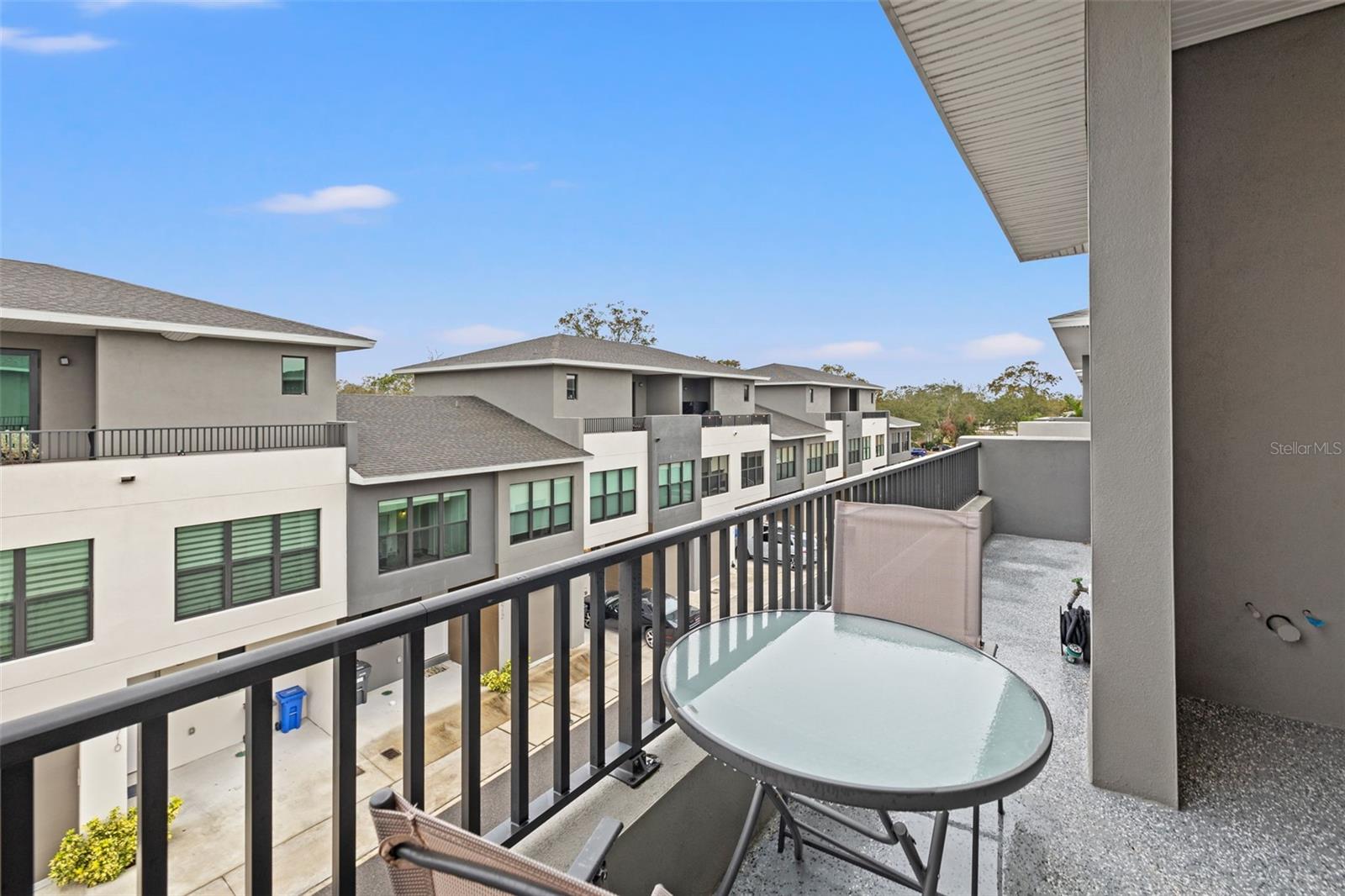 8709 PALM RANCHES PL